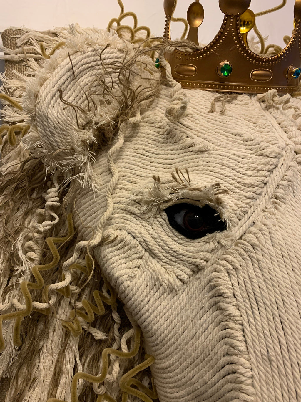 Stunning Macrame Lion Head Wall mount Boho Rustic with a Crown King of the Jungle sSimba