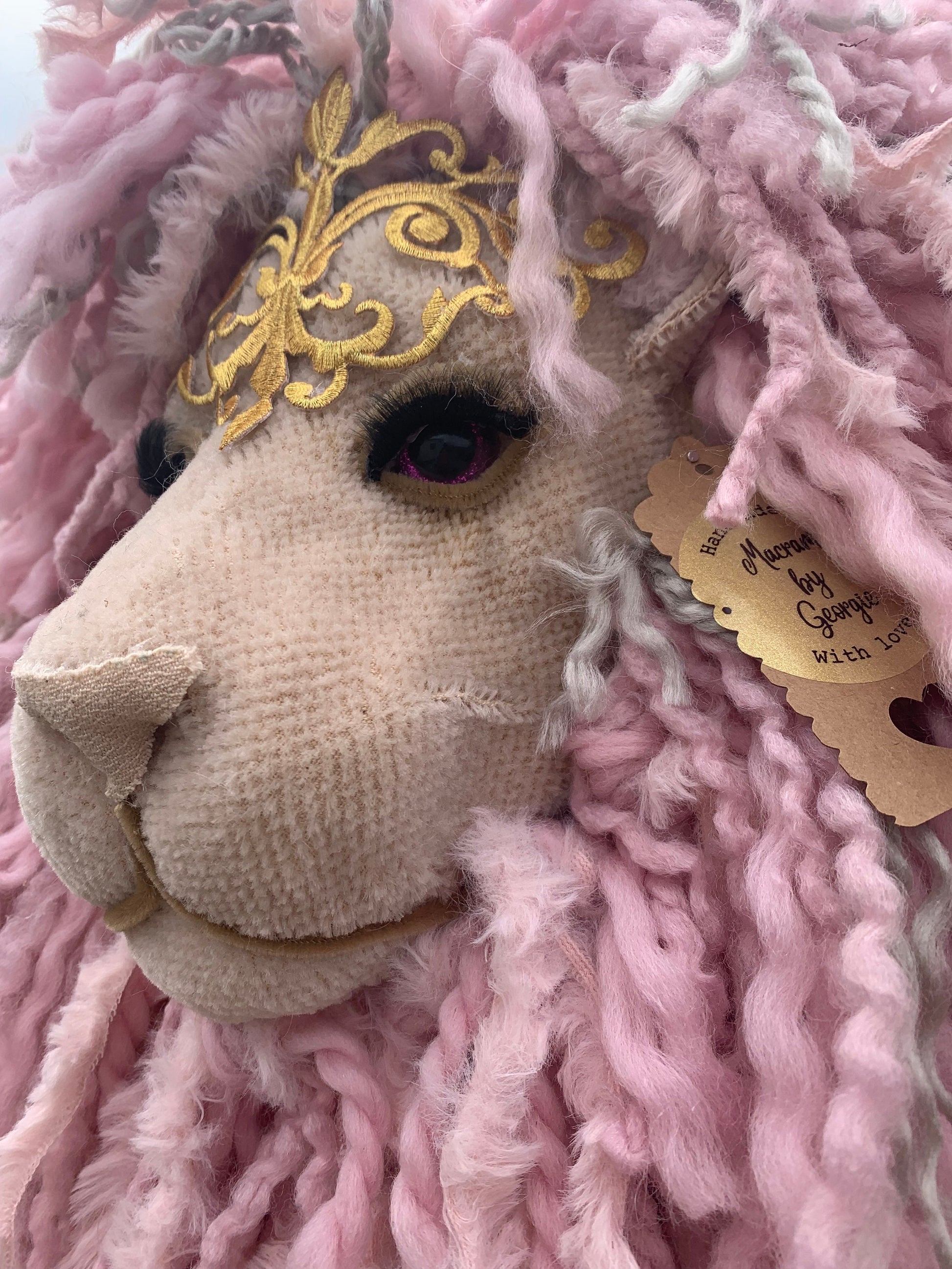 Baby Pink Lion Head, girls bedroom Gift boxed GORGEOUS