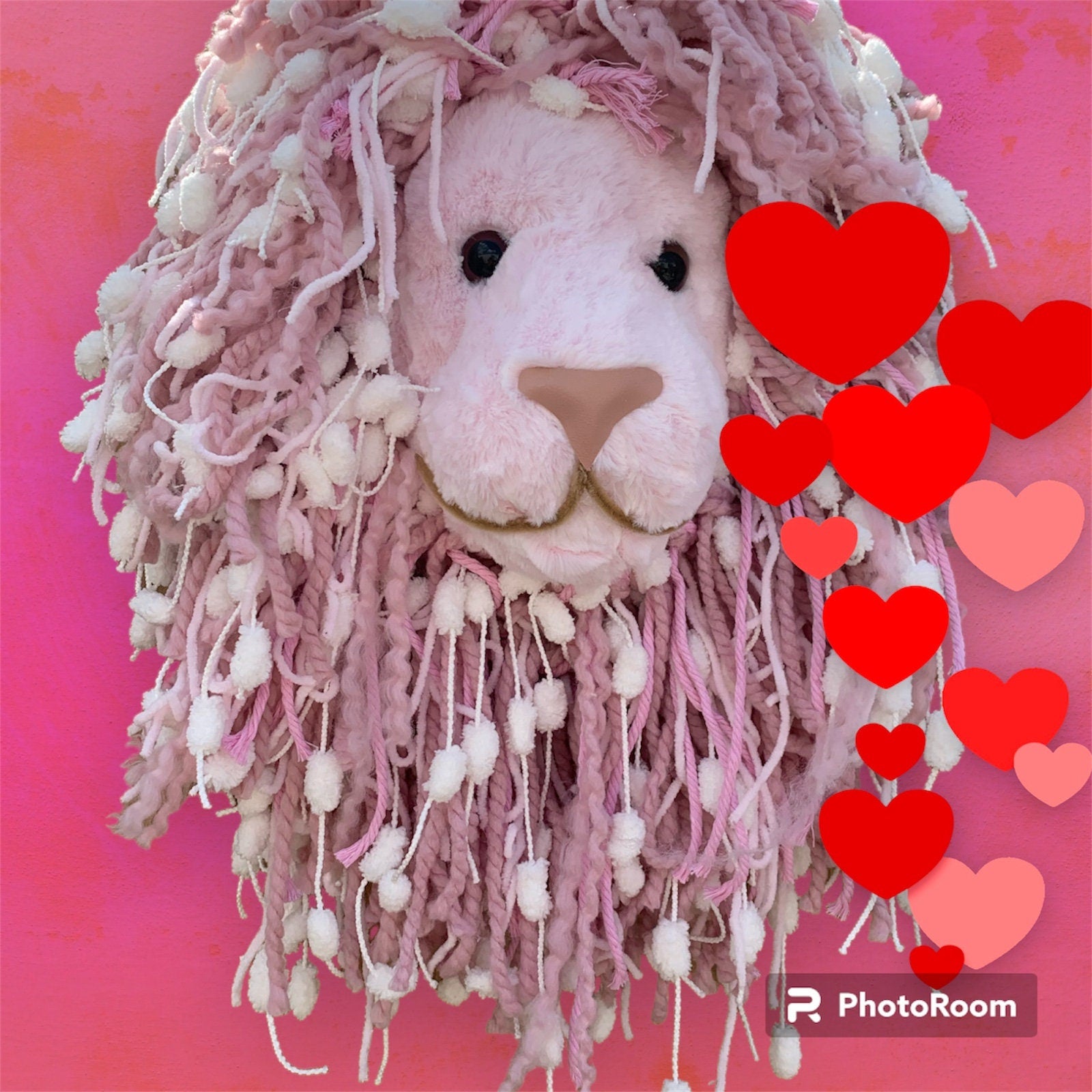 Baby Pink Lion Head, girls bedroom Gift boxed GORGEOUS Animal head